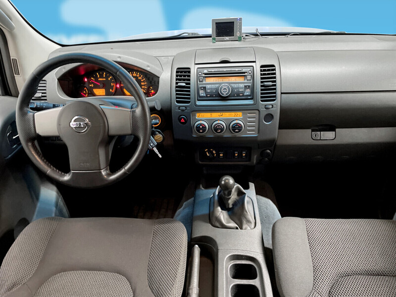 Nissan Navara vaihtoauto