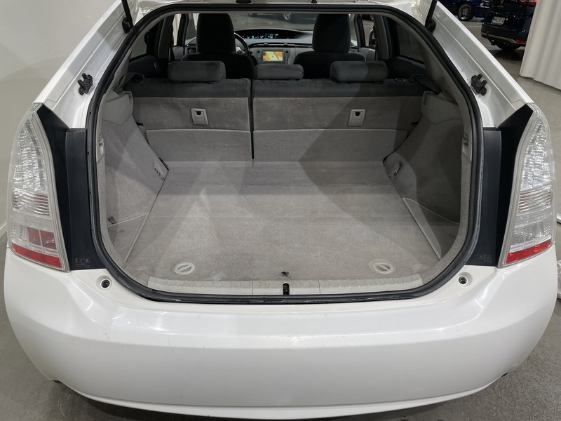 Toyota Prius vaihtoauto