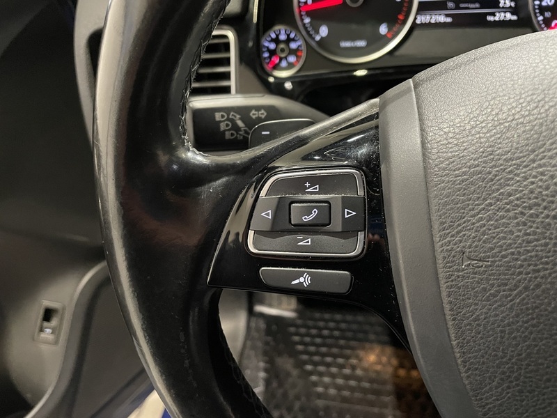 Volkswagen Touareg vaihtoauto