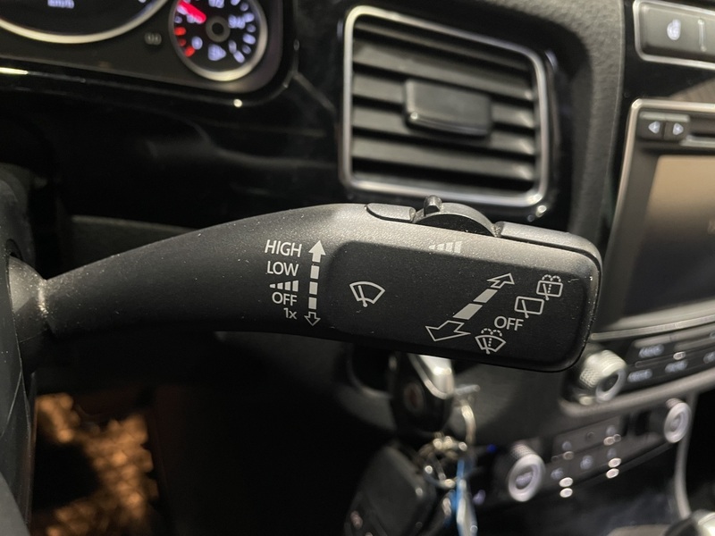 Volkswagen Touareg vaihtoauto