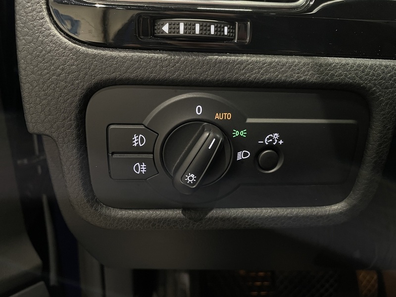 Volkswagen Touareg vaihtoauto