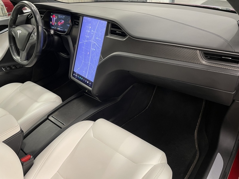 Tesla Model S vaihtoauto