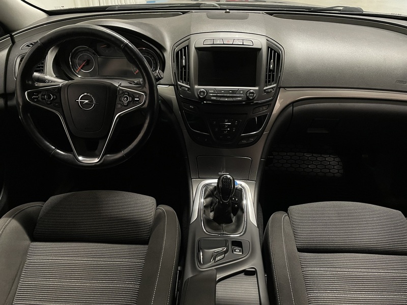 Opel Insignia vaihtoauto