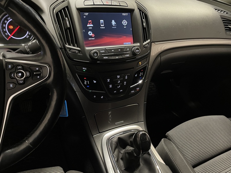 Opel Insignia vaihtoauto