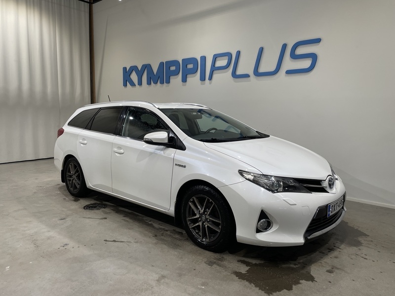 Toyota Auris vaihtoauto