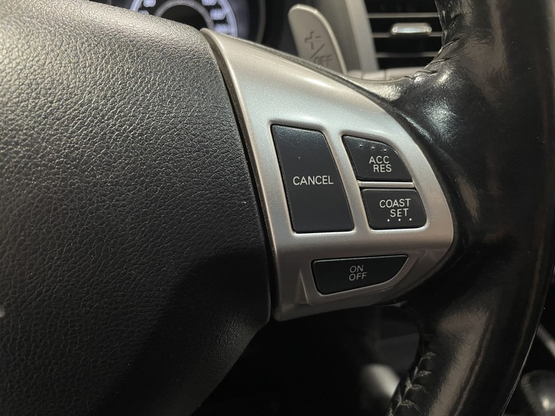 Mitsubishi Outlander vaihtoauto