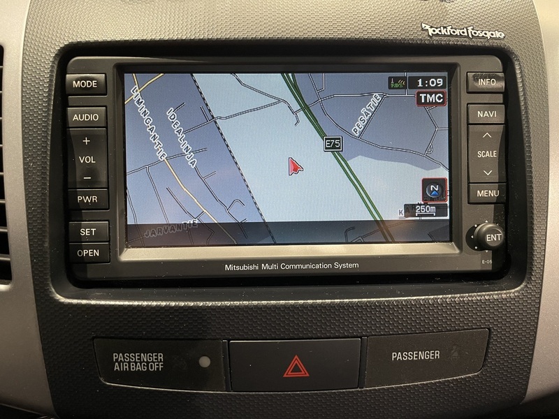 Mitsubishi Outlander vaihtoauto