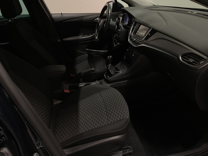 Opel Astra vaihtoauto