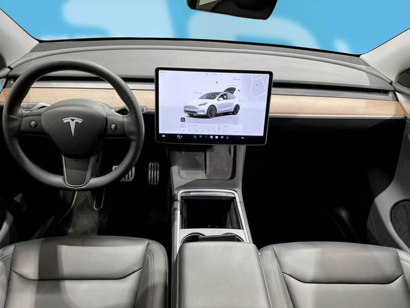 Tesla Model Y vaihtoauto
