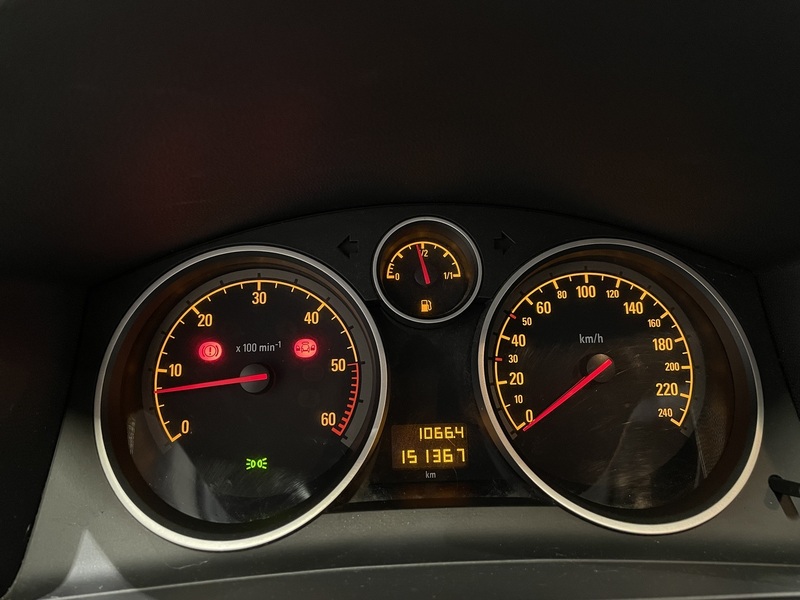 Opel Zafira vaihtoauto