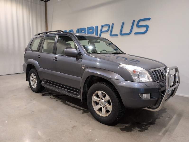 Toyota Land Cruiser vaihtoauto