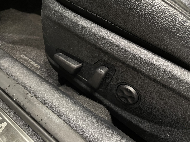 Kia Optima vaihtoauto