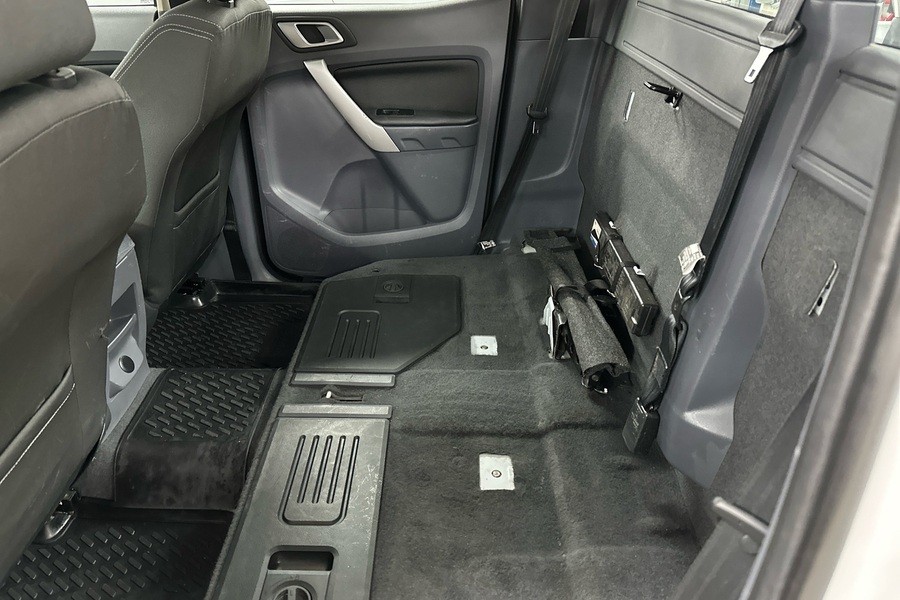 Ford Ranger vaihtoauto