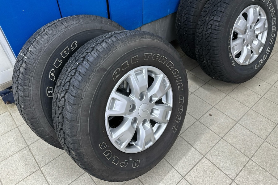 Ford Ranger vaihtoauto