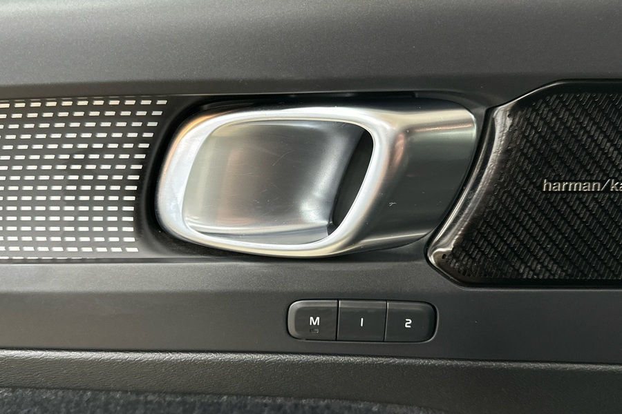 Volvo XC40 vaihtoauto