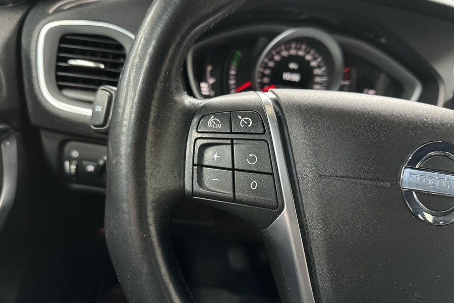 Volvo V40 vaihtoauto