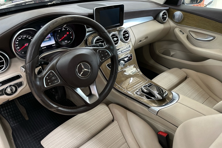 Mercedes-Benz C vaihtoauto