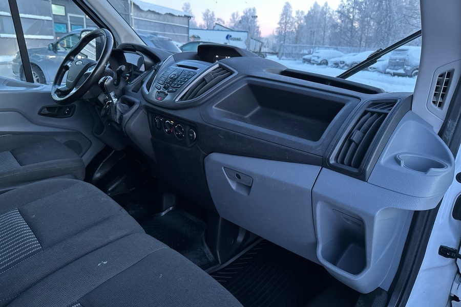 Ford Transit vaihtoauto