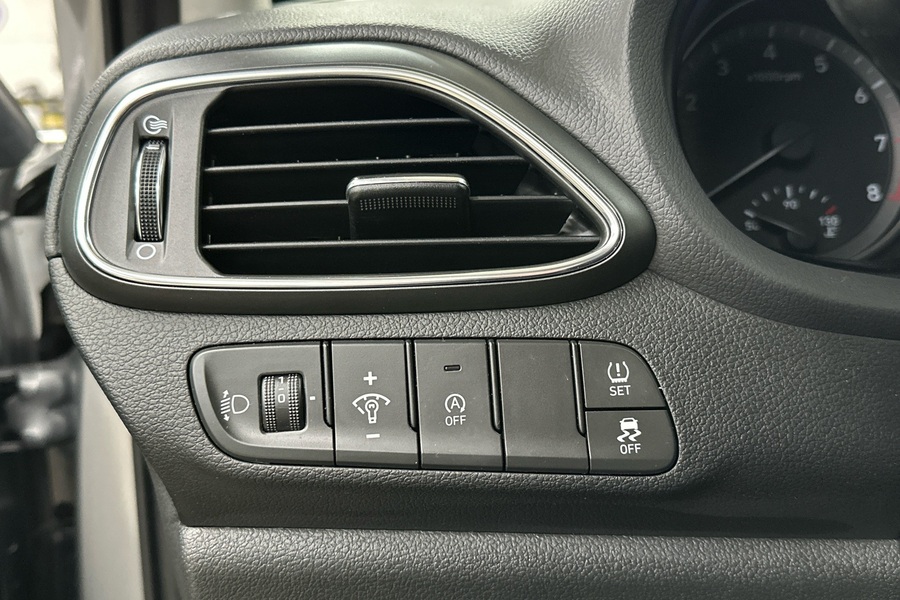 Hyundai i30 Wagon vaihtoauto