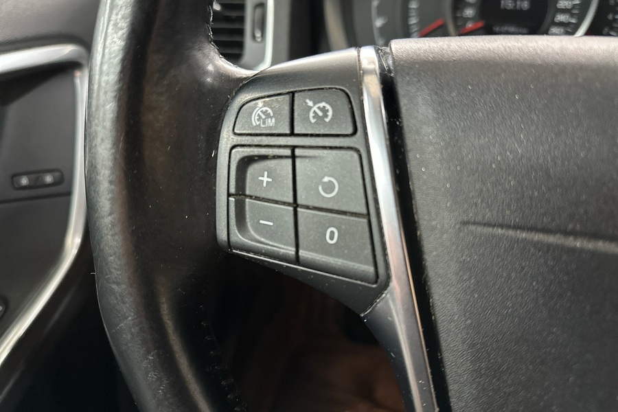 Volvo V60 vaihtoauto