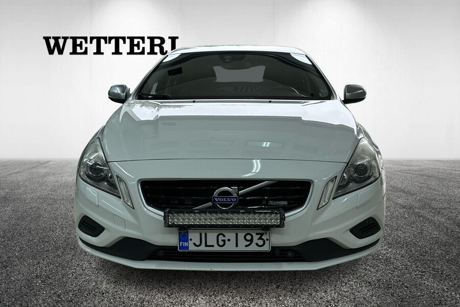 Volvo V60 vaihtoauto