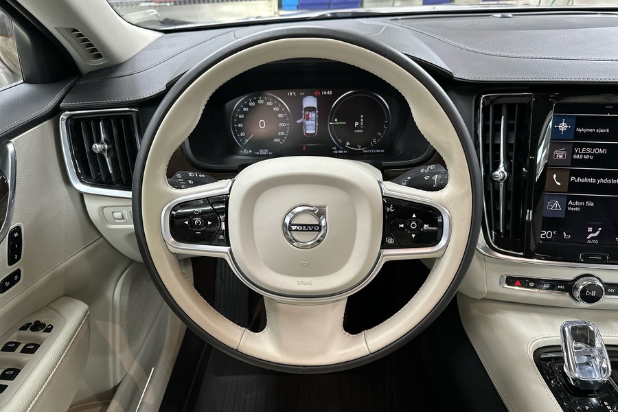 Volvo V90 vaihtoauto