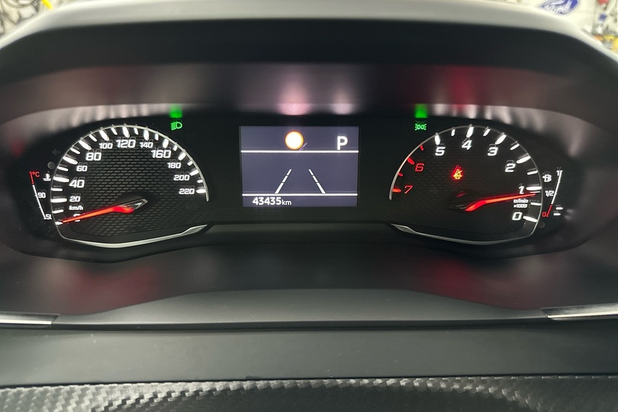 Peugeot 208 vaihtoauto