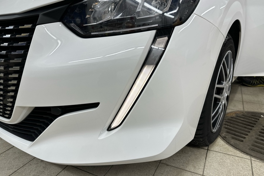 Peugeot 208 vaihtoauto