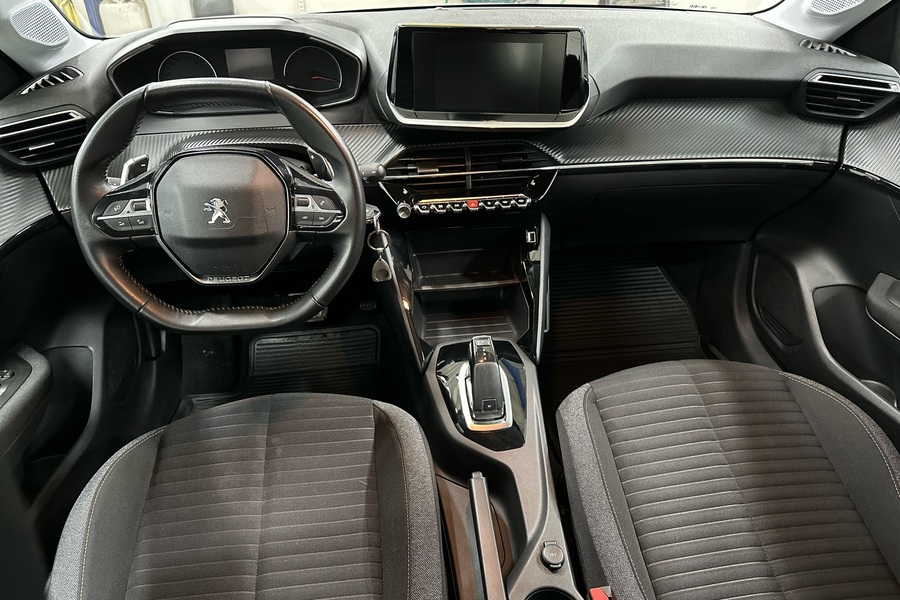 Peugeot 208 vaihtoauto