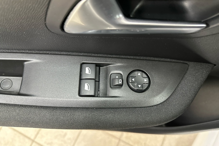 Peugeot 208 vaihtoauto