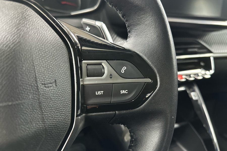 Peugeot 208 vaihtoauto