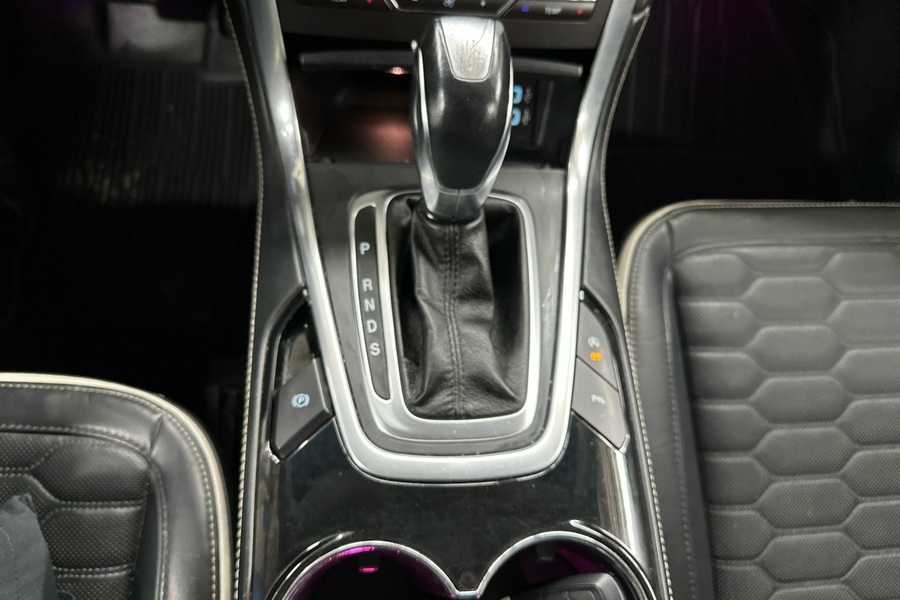 Ford Edge vaihtoauto