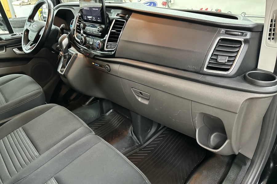 Ford Transit Custom vaihtoauto