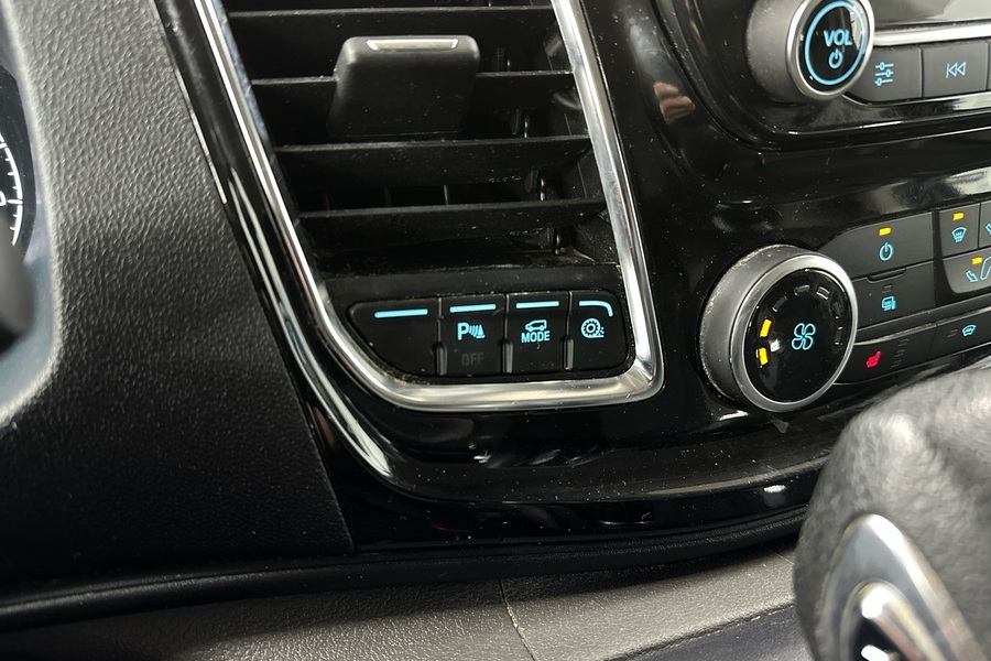 Ford Transit Custom vaihtoauto