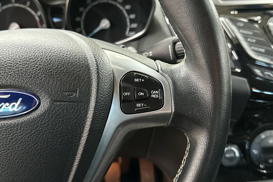 Ford Fiesta vaihtoauto