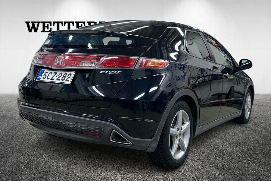 Honda Civic vaihtoauto