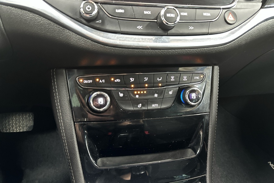 Opel Astra vaihtoauto