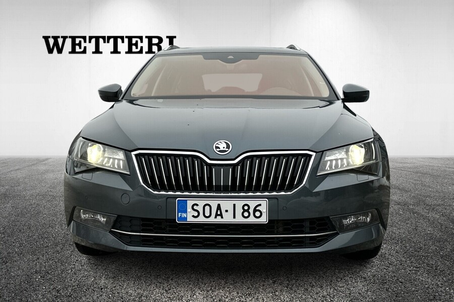 Skoda Superb vaihtoauto