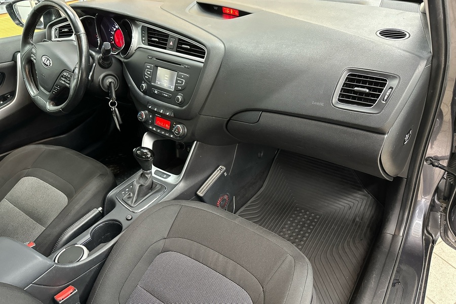 Kia Ceed vaihtoauto