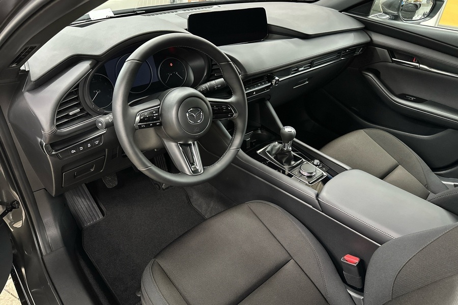 Mazda 3 vaihtoauto
