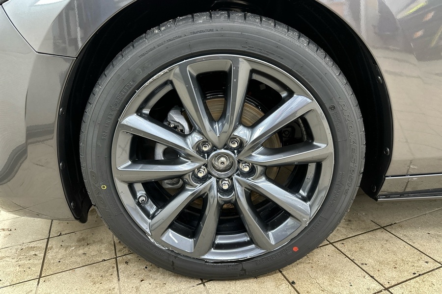 Mazda 3 vaihtoauto