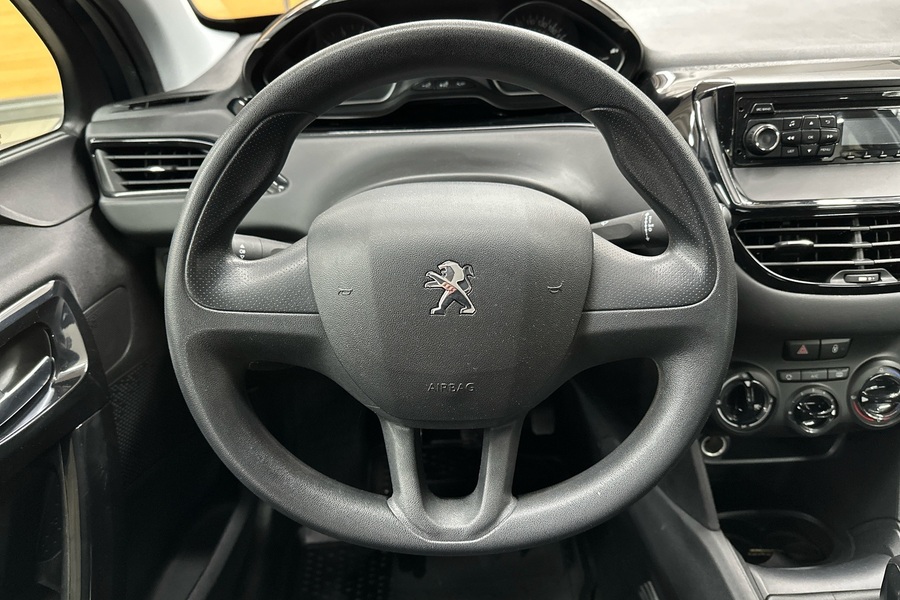 Peugeot 208 vaihtoauto