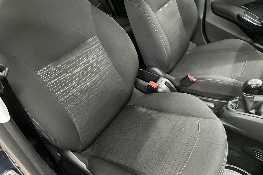 Peugeot 208 vaihtoauto