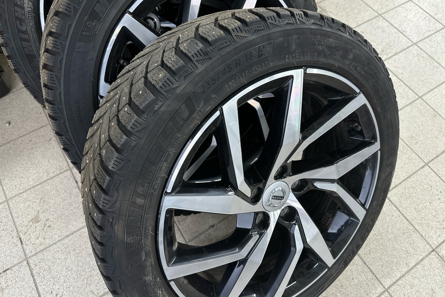 Volvo V60 vaihtoauto