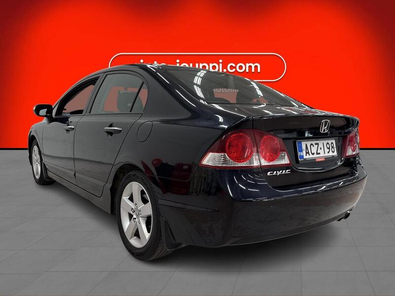 Honda Civic vaihtoauto