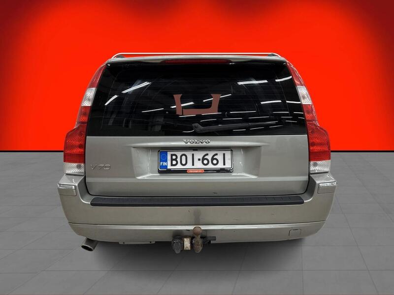 Volvo V70 vaihtoauto