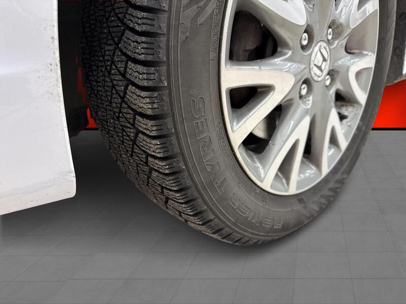 Honda Insight vaihtoauto