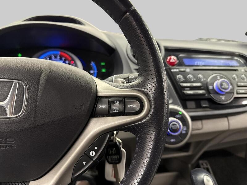 Honda Insight vaihtoauto