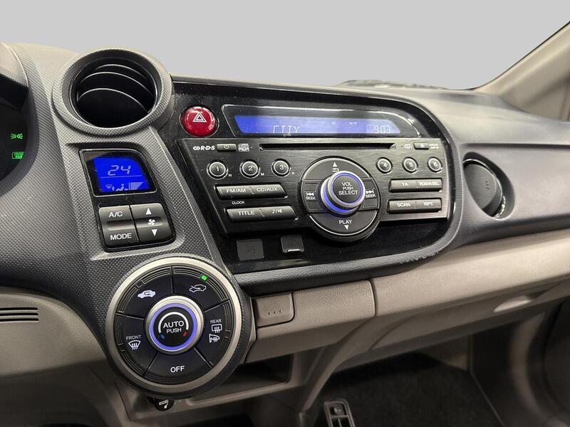 Honda Insight vaihtoauto