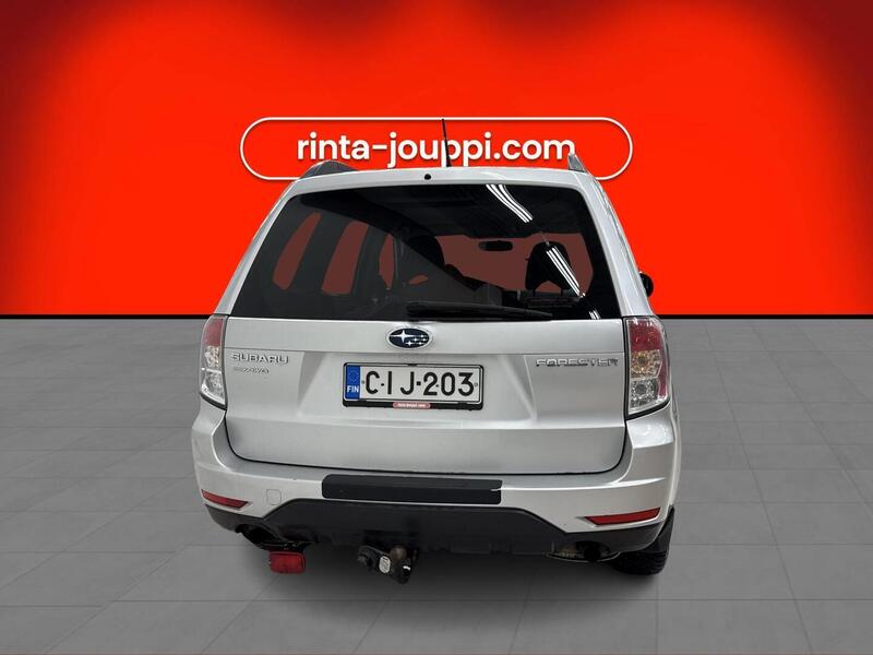 Subaru Forester vaihtoauto